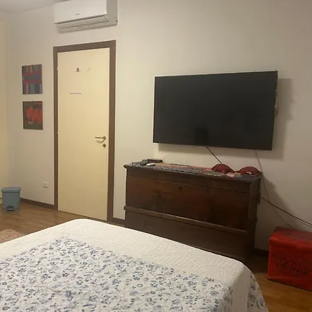 Kwatera prywatna Alexis 1 *